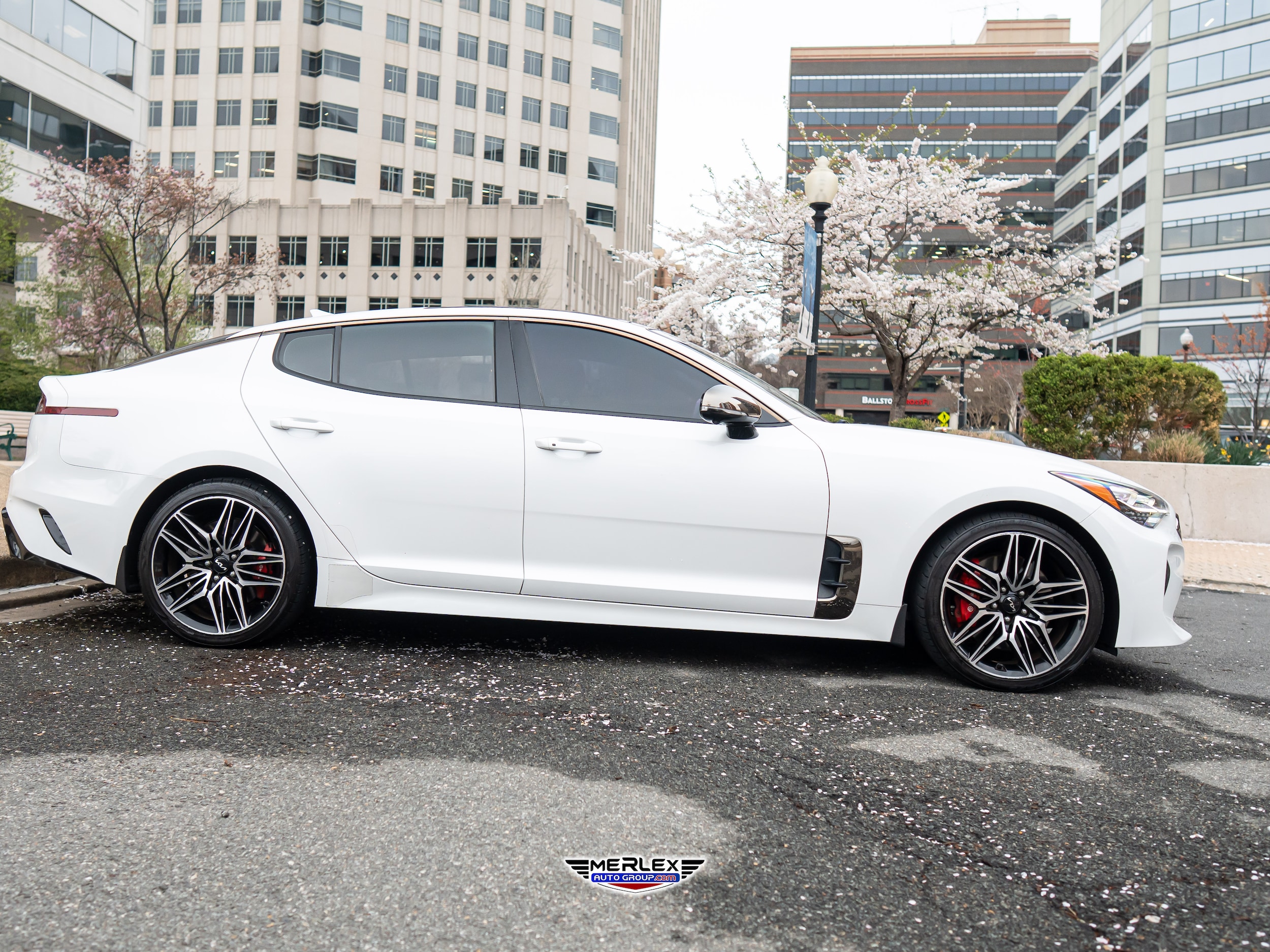 2022 Kia Stinger GT2 Image 3 of 56
