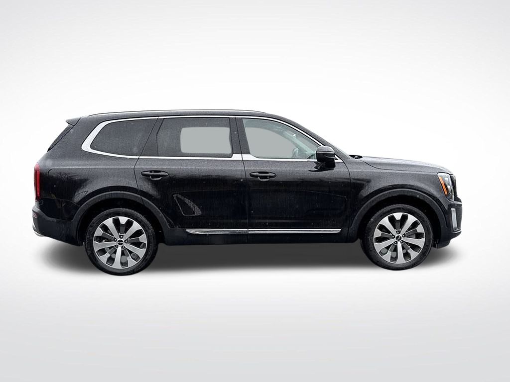 Vehicle image 4 of 31