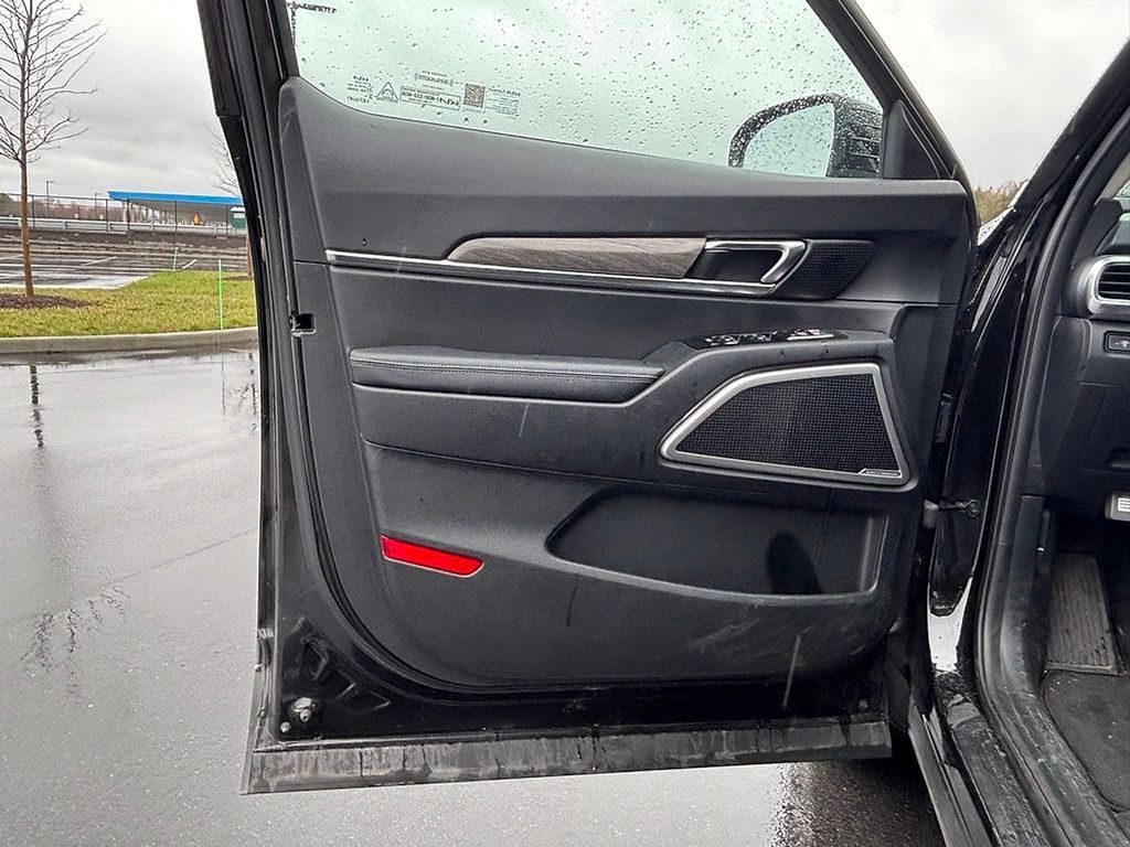 Vehicle image 31 of 31