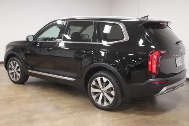 Vehicle image 10 of 31