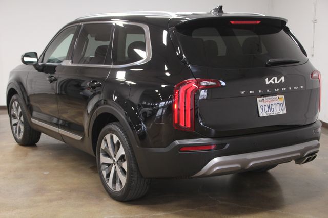 Vehicle image 11 of 31