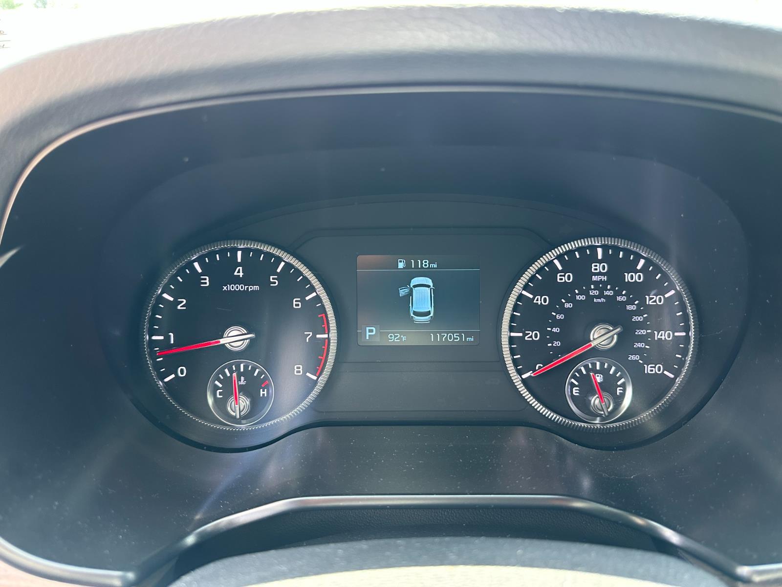Vehicle image 19 of 34