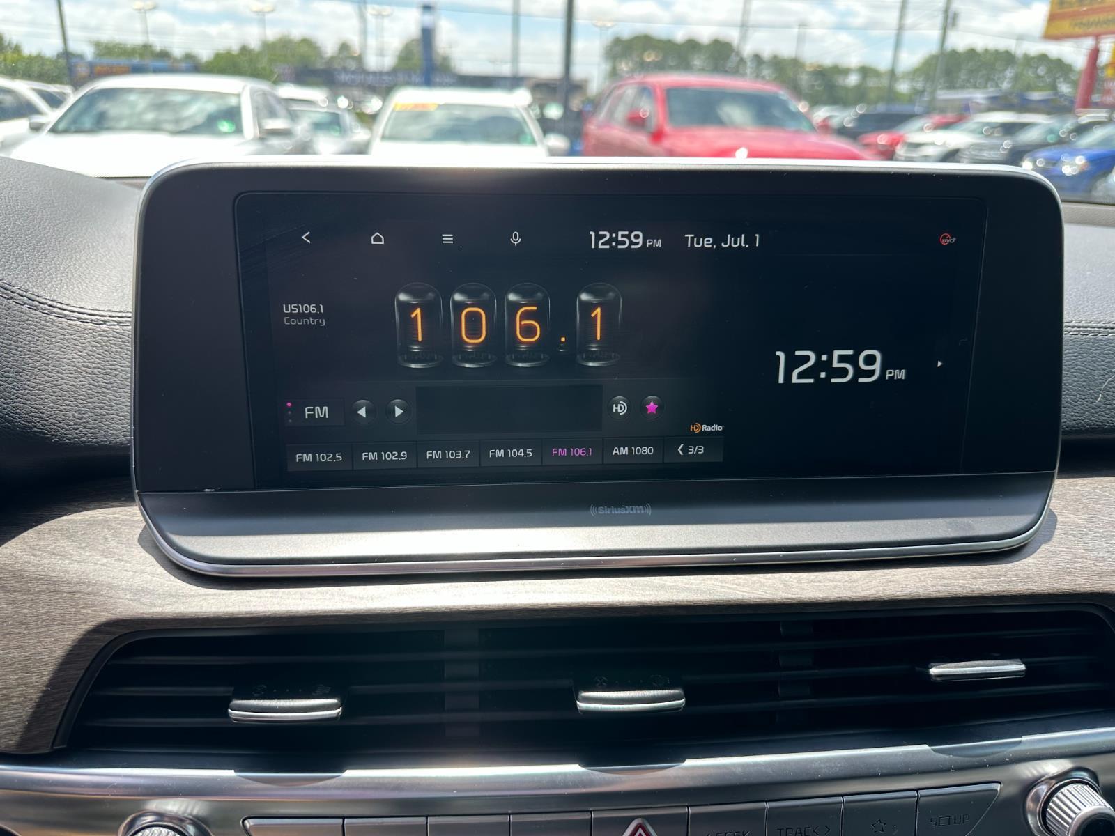 Vehicle image 21 of 34