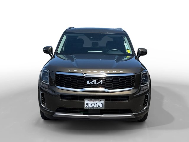 Vehicle image 2 of 21