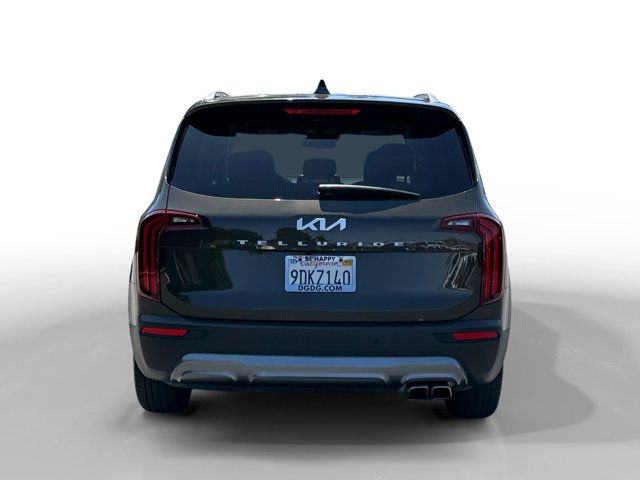 Vehicle image 6 of 21