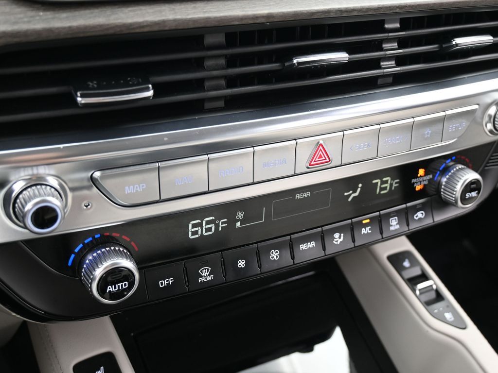 Vehicle image 45 of 69