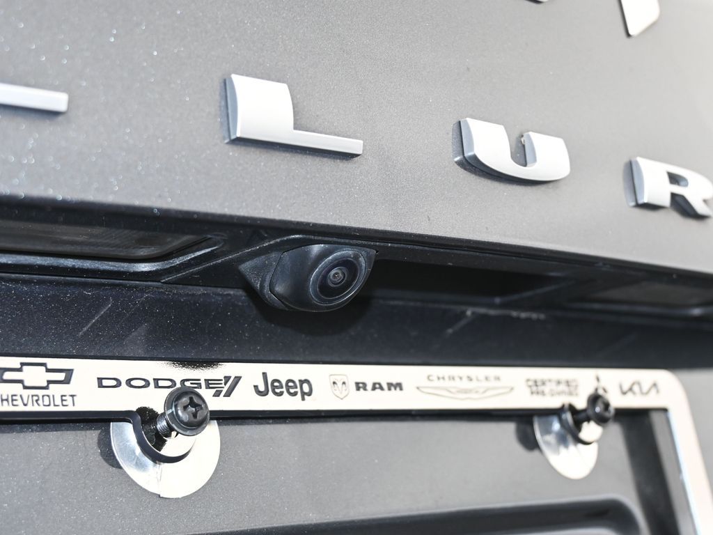 Vehicle image 59 of 69