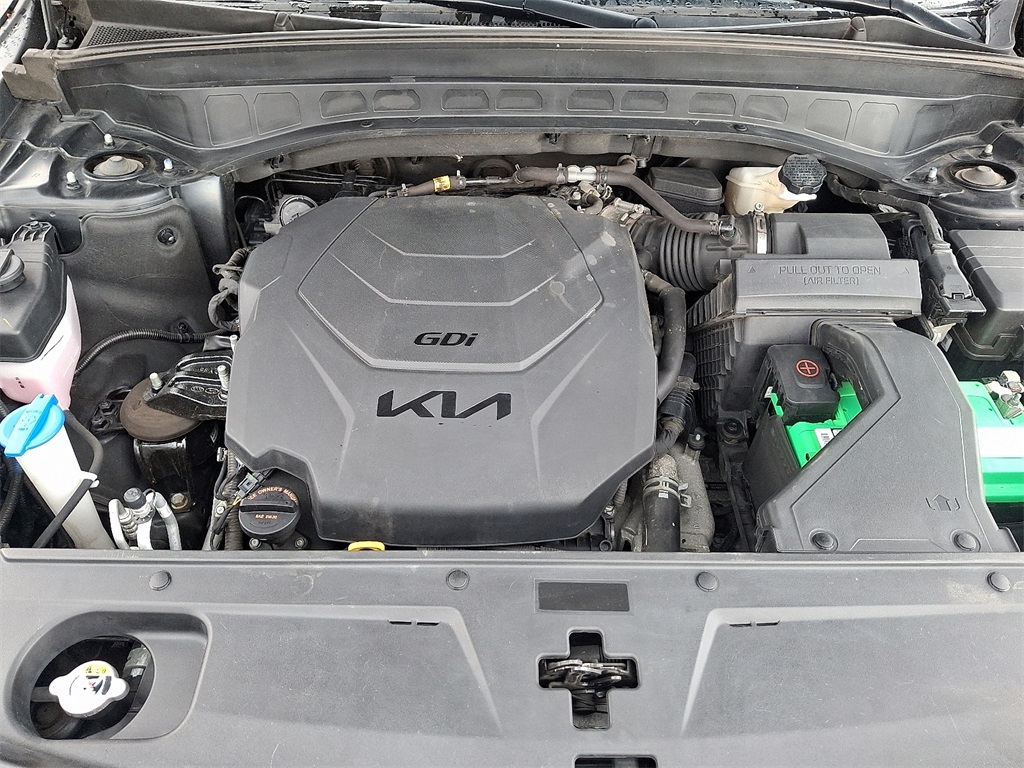 Vehicle image 29 of 32