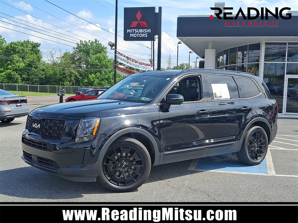 Vehicle image 1 of 32