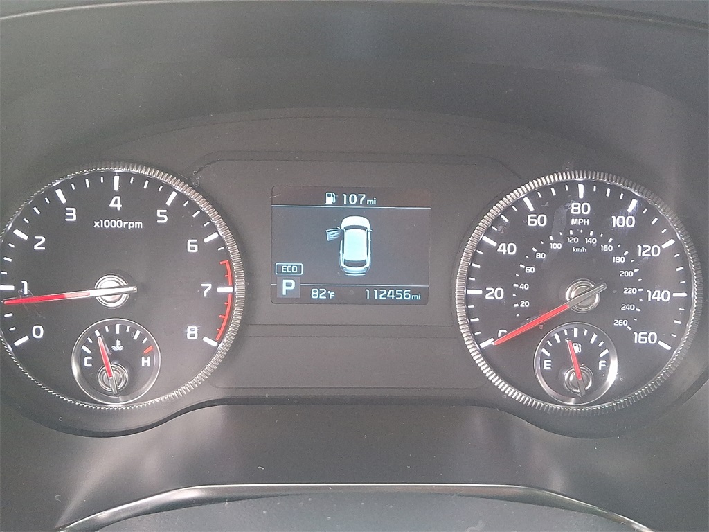 Vehicle image 21 of 32