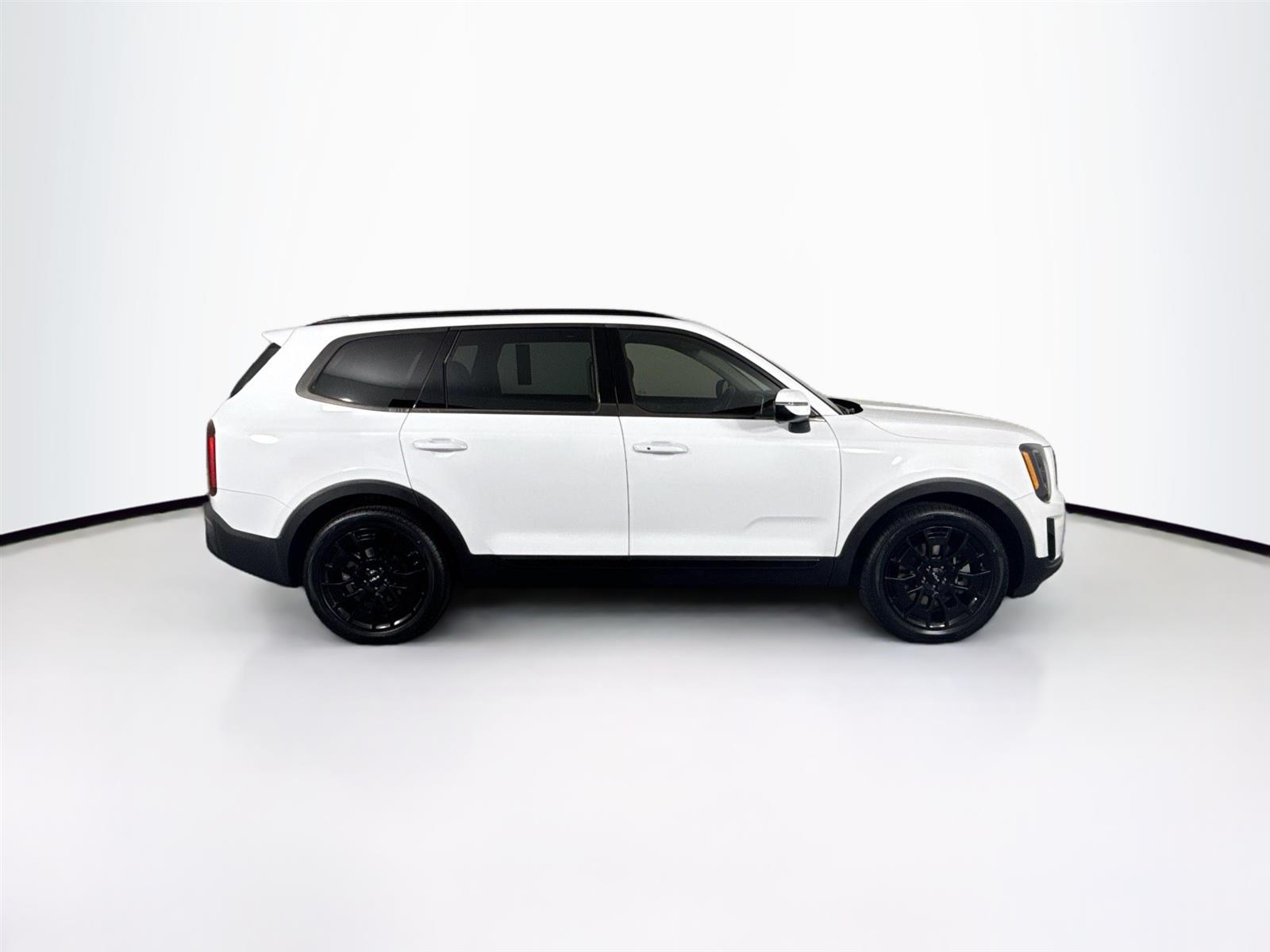Vehicle image 5 of 51