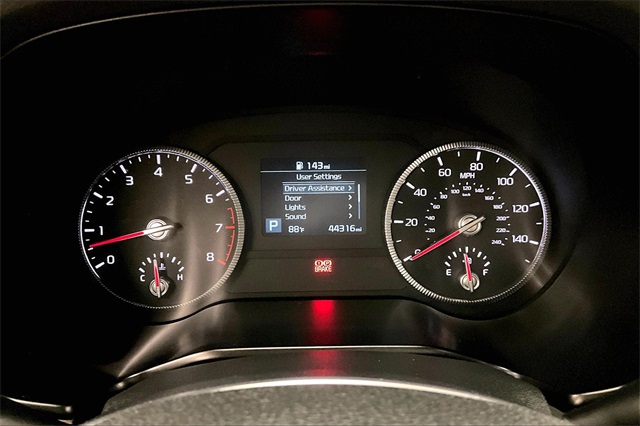 Vehicle image 26 of 38
