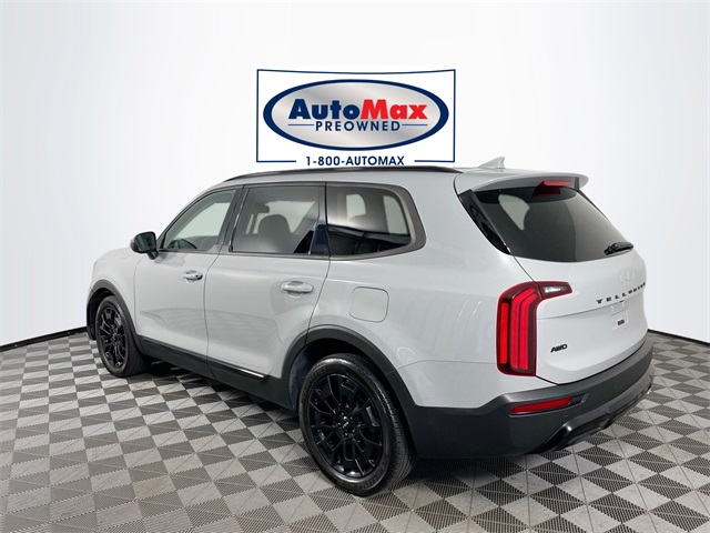 Vehicle image 5 of 33