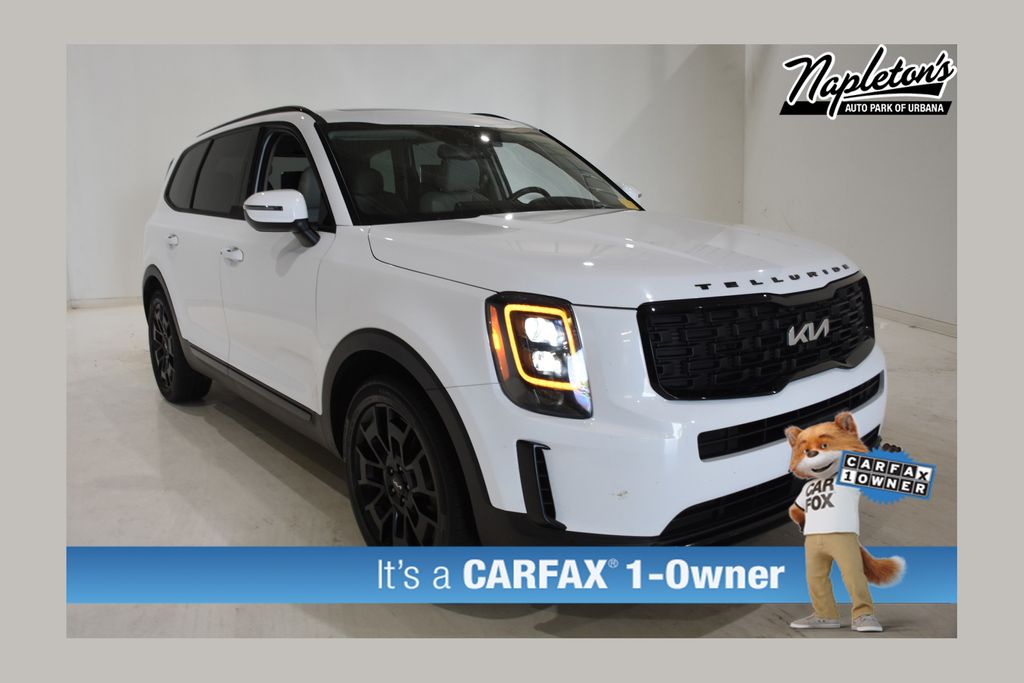 2022 Kia Telluride EX Image 2 of 32