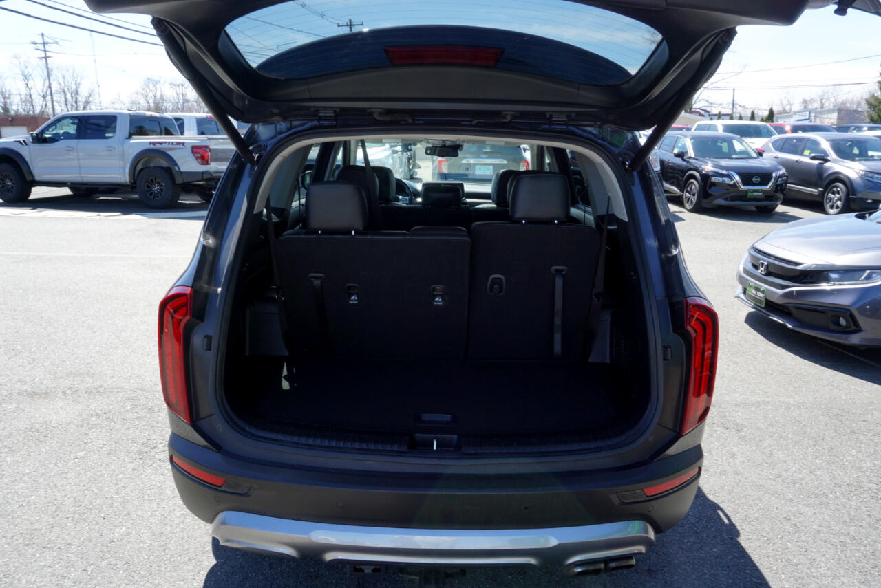 Vehicle image 8 of 29