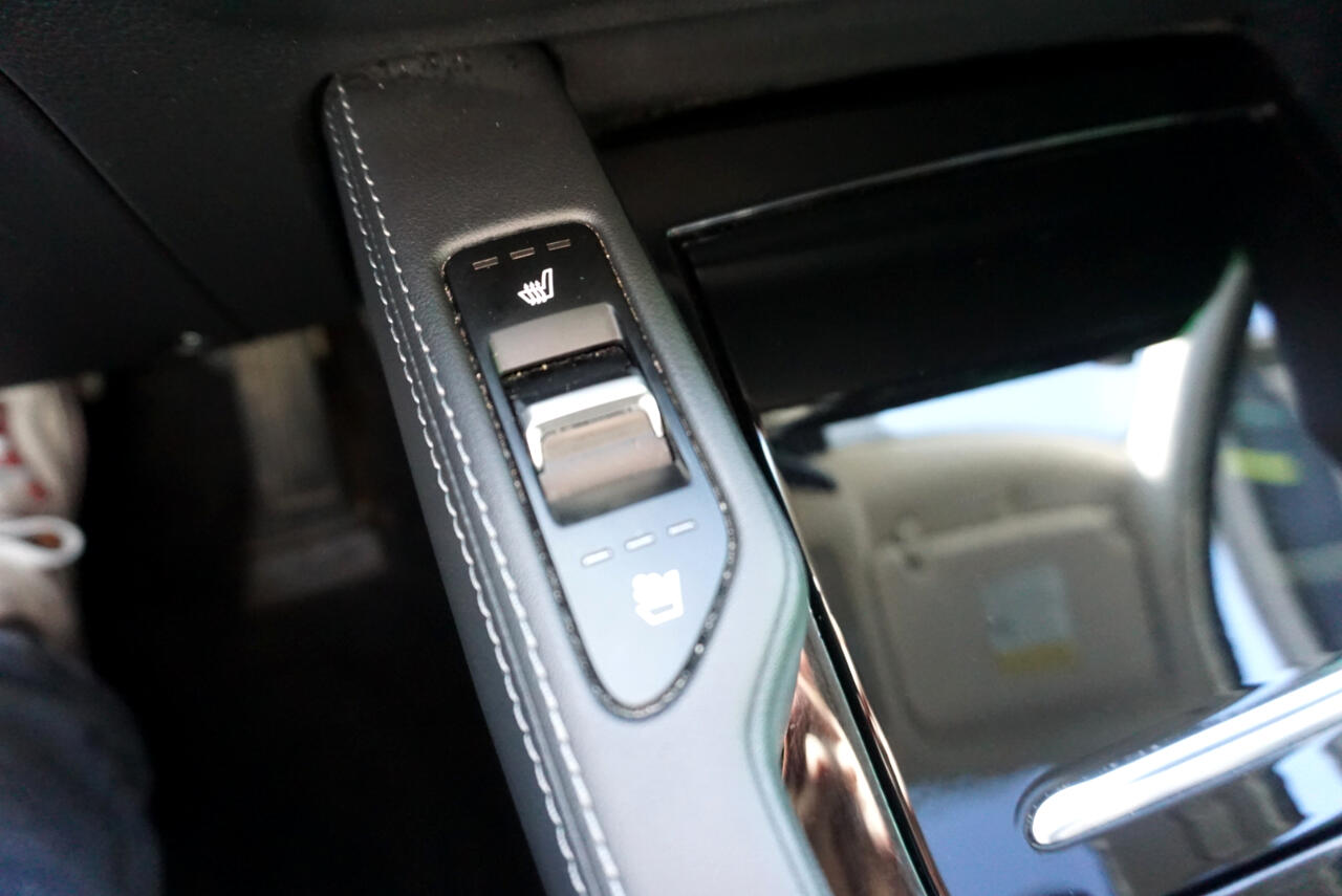 Vehicle image 29 of 29