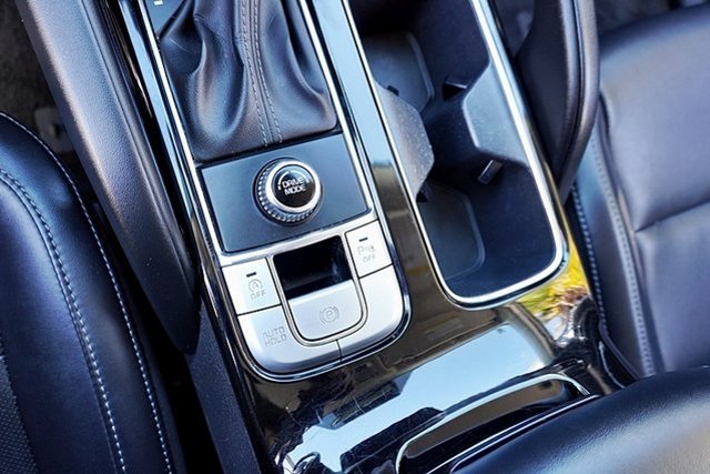 2022 Kia Telluride LX Image 33 of 39