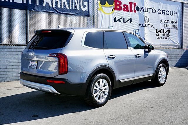 2022 Kia Telluride LX Image 5 of 39