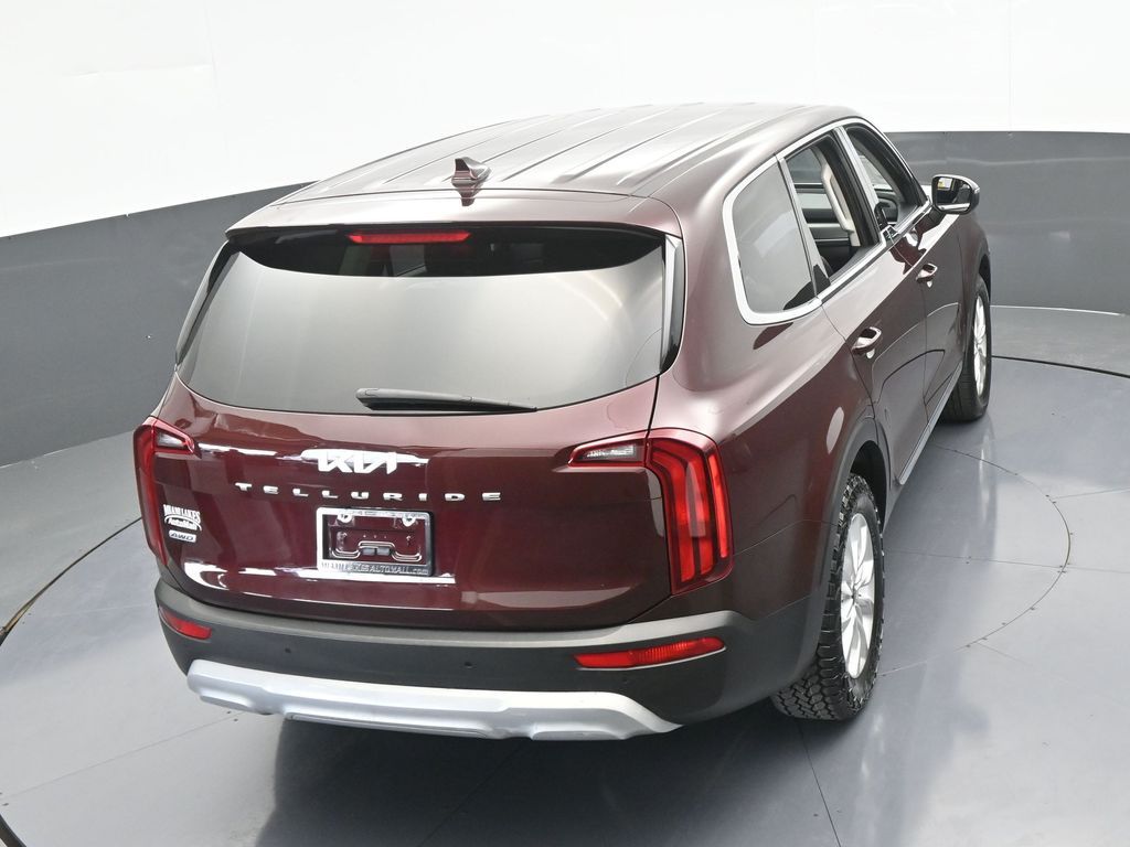 Vehicle image 16 of 66