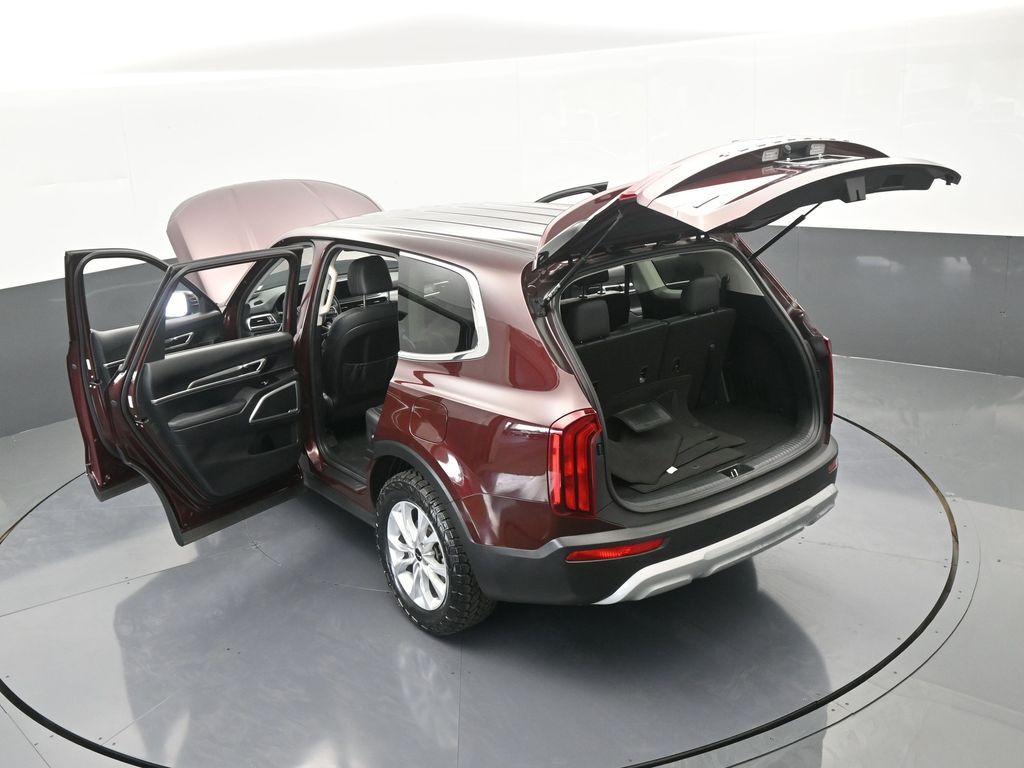 Vehicle image 30 of 66