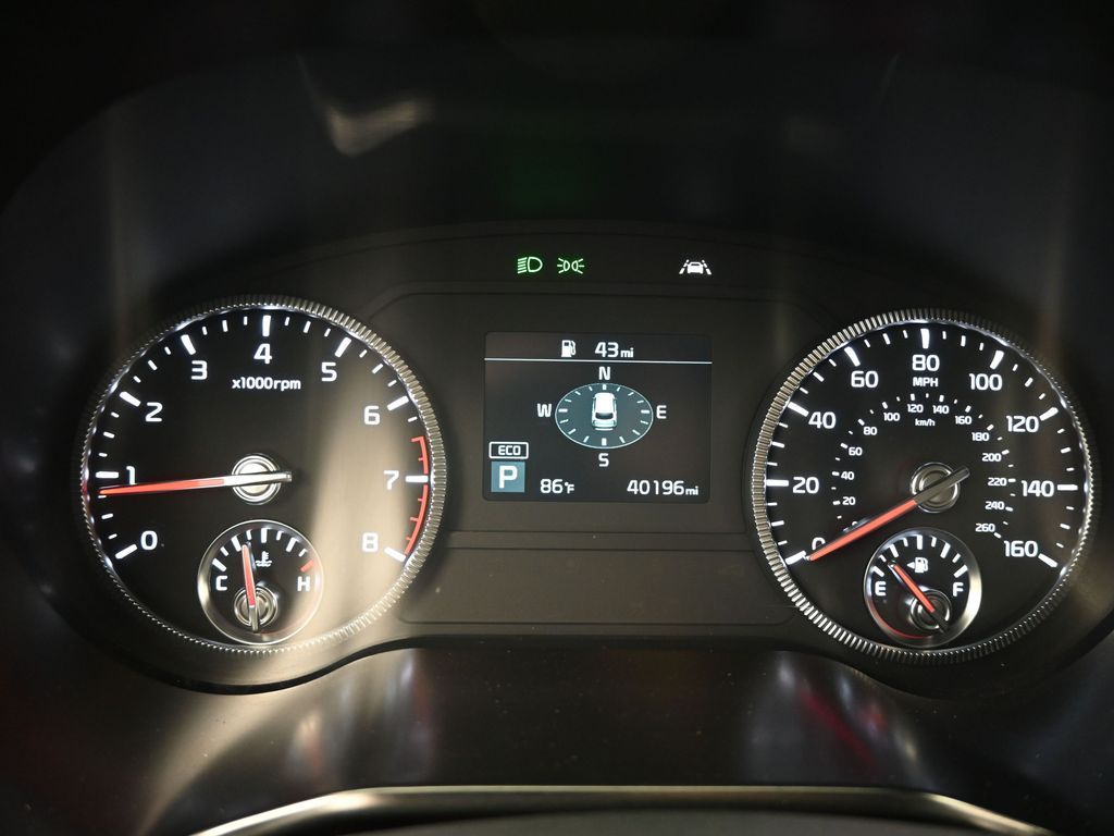 Vehicle image 48 of 66
