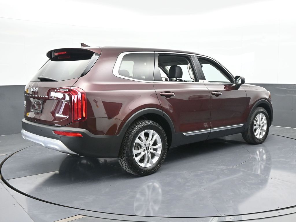Vehicle image 9 of 66