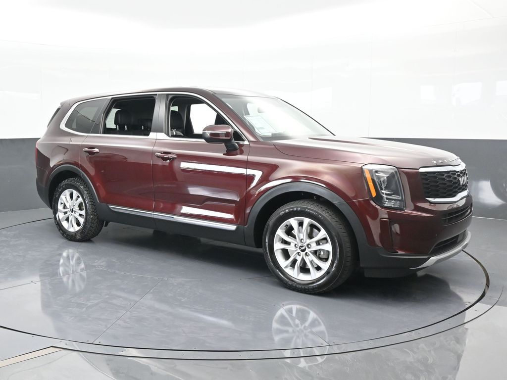 Vehicle image 10 of 66