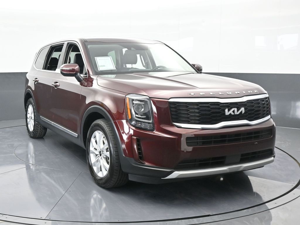Vehicle image 11 of 66