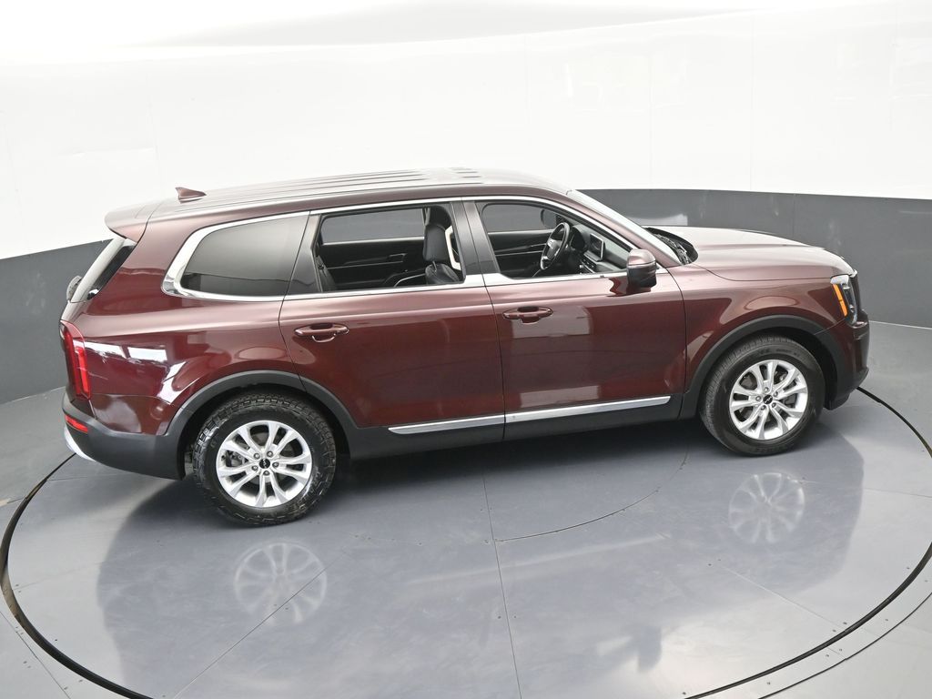 Vehicle image 18 of 66