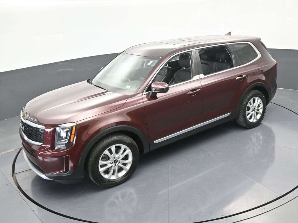 Vehicle image 13 of 66