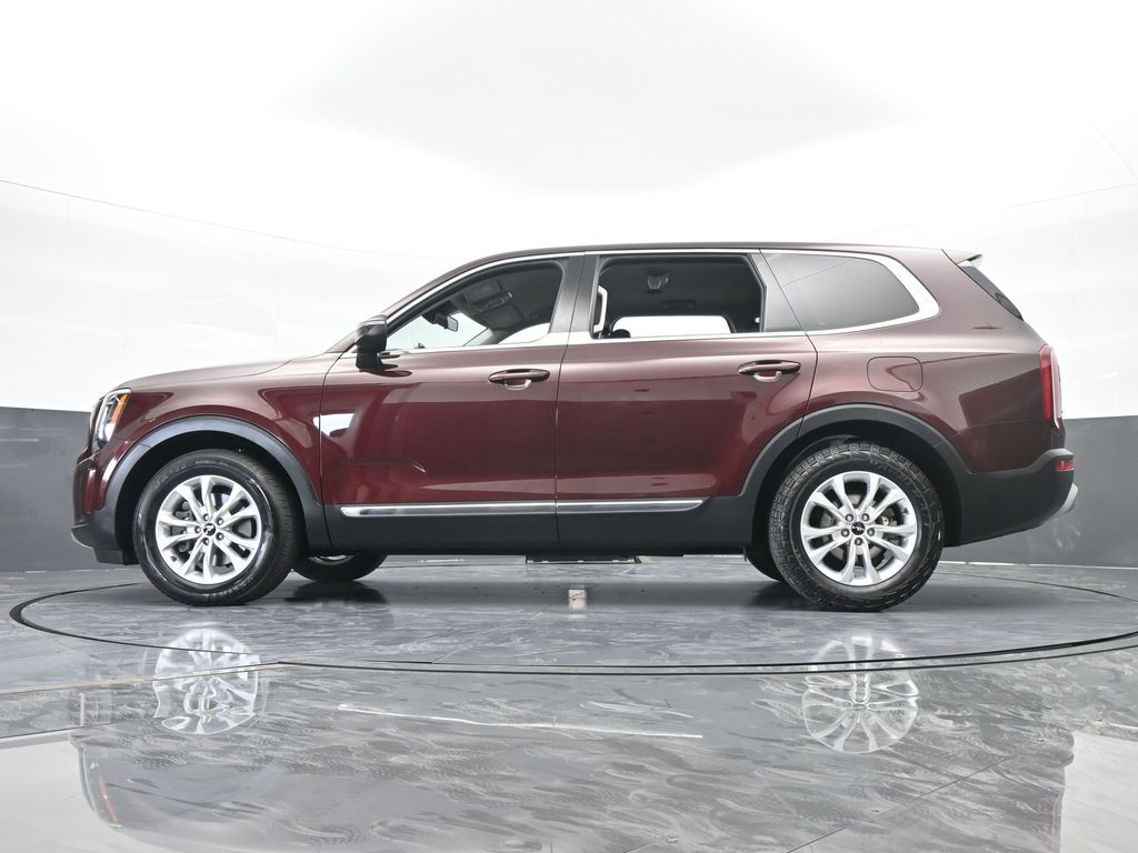 Vehicle image 2 of 66