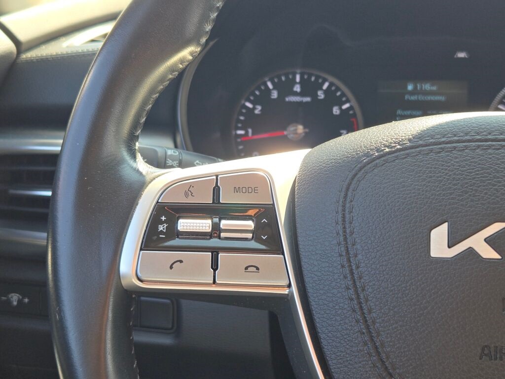 2022 Kia Telluride LX Image 27 of 31