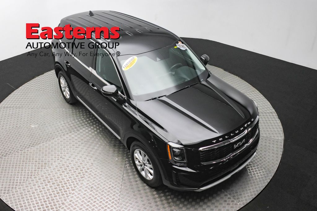 Vehicle image 14 of 64