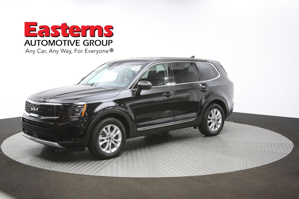 Vehicle image 6 of 64