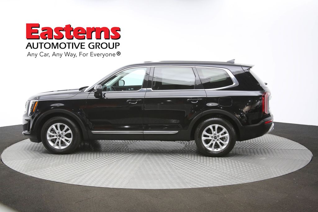 Vehicle image 35 of 64