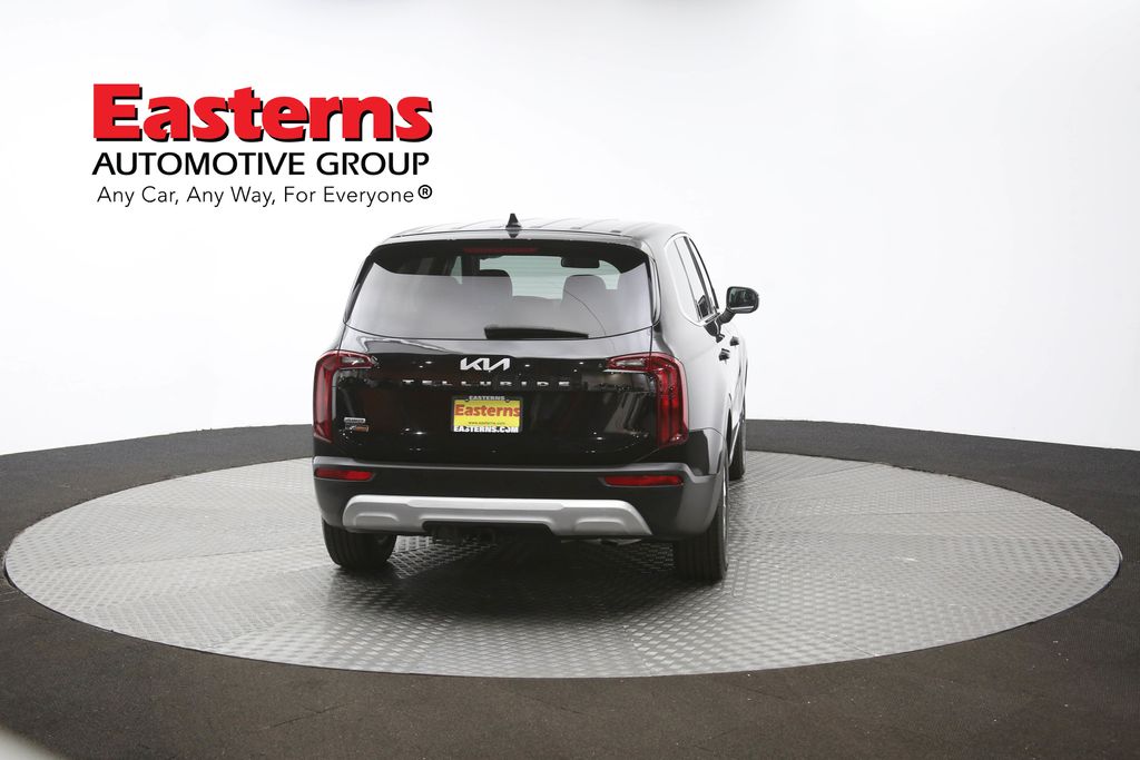 Vehicle image 26 of 64