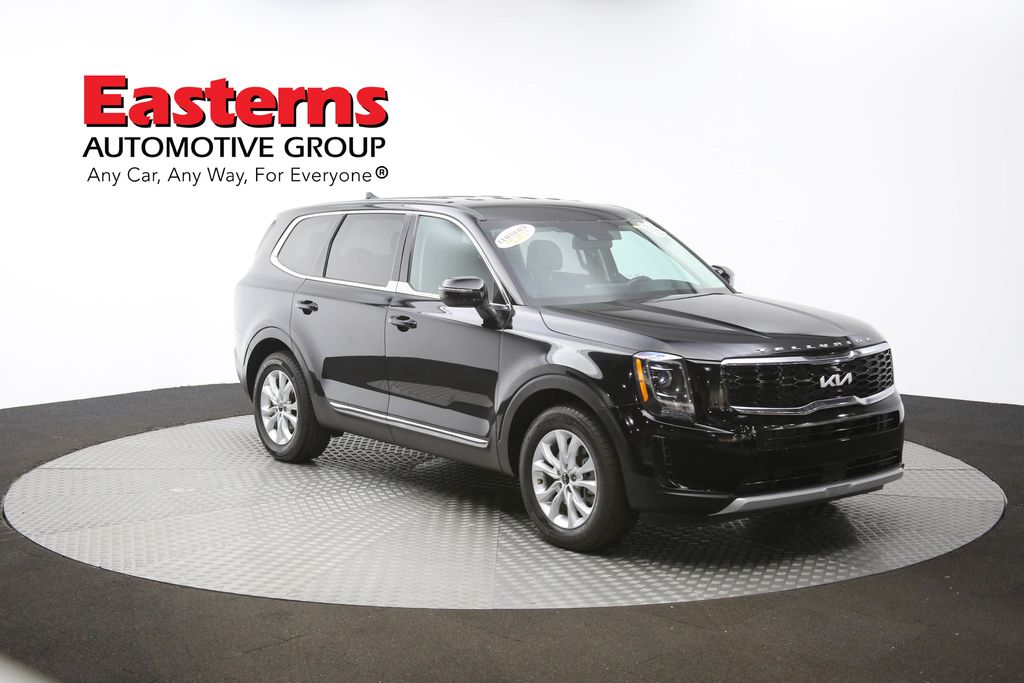 Vehicle image 12 of 64