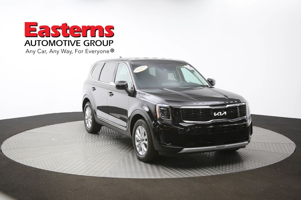 Vehicle image 11 of 64