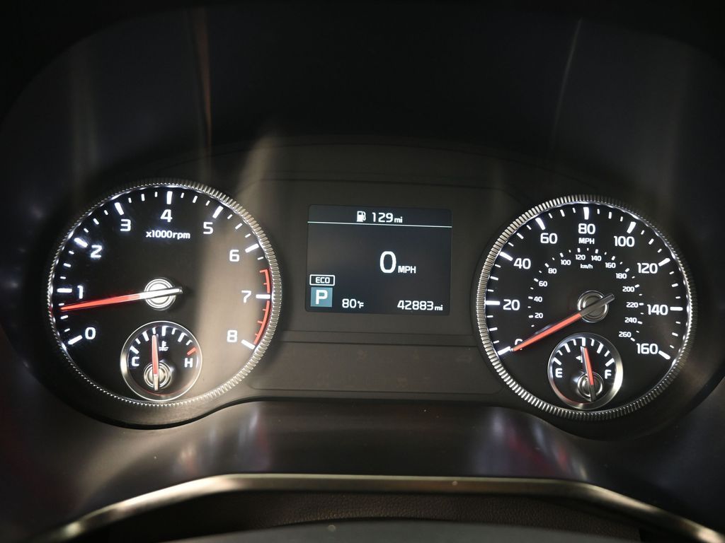 Vehicle image 50 of 66