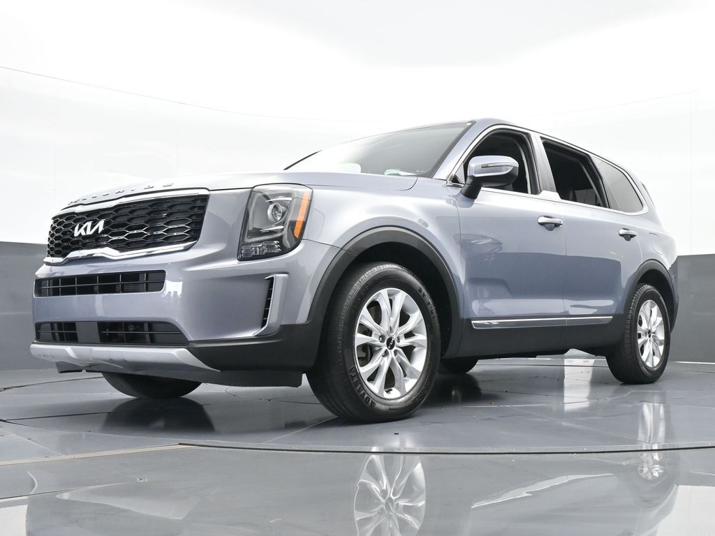 Vehicle image 20 of 66