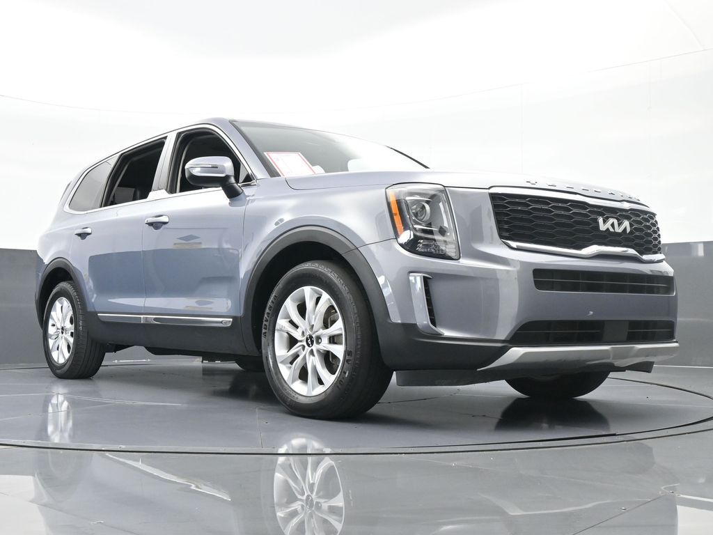 Vehicle image 26 of 66
