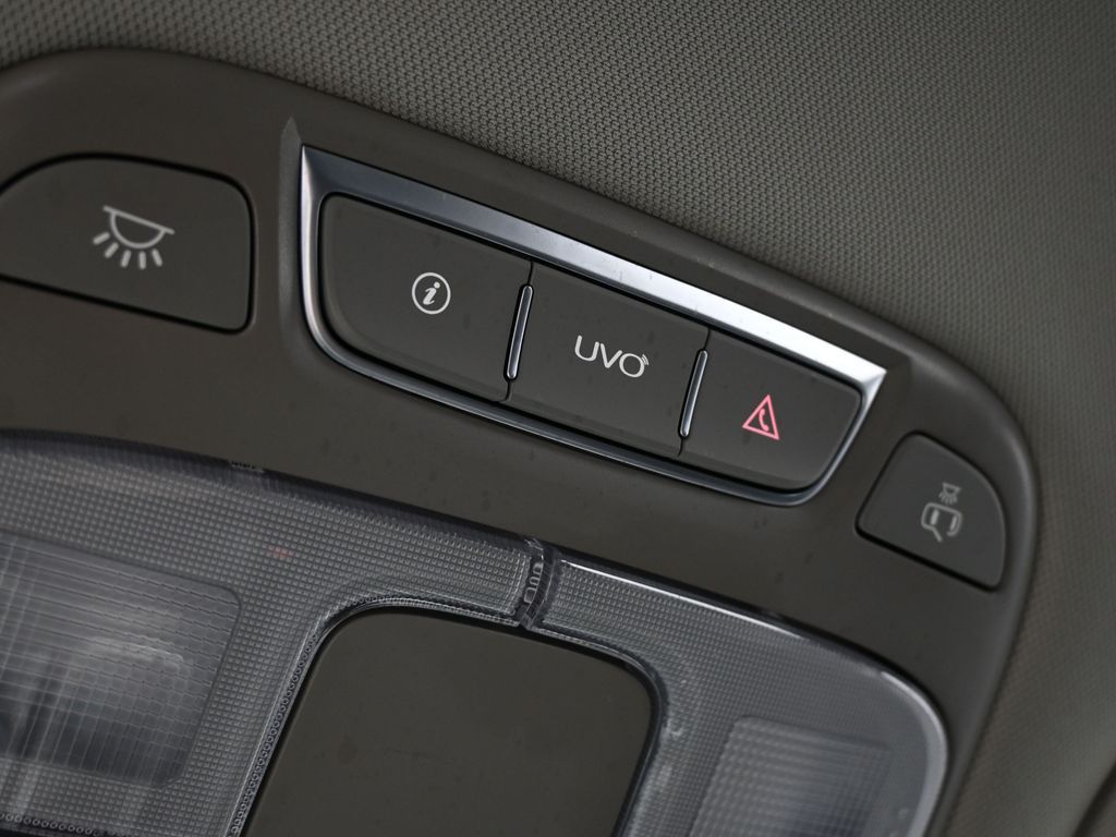 Vehicle image 48 of 66