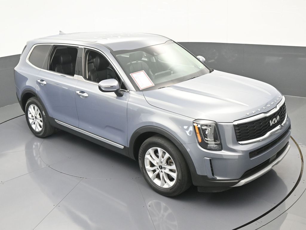 Vehicle image 18 of 66