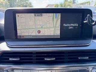 Vehicle image 18 of 32