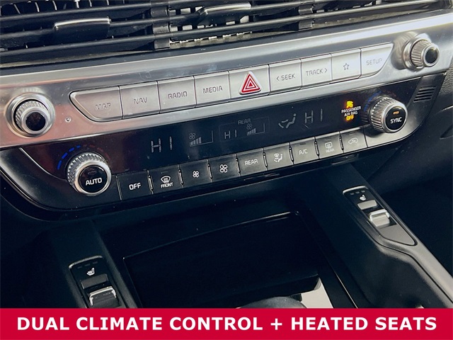 Vehicle image 16 of 38