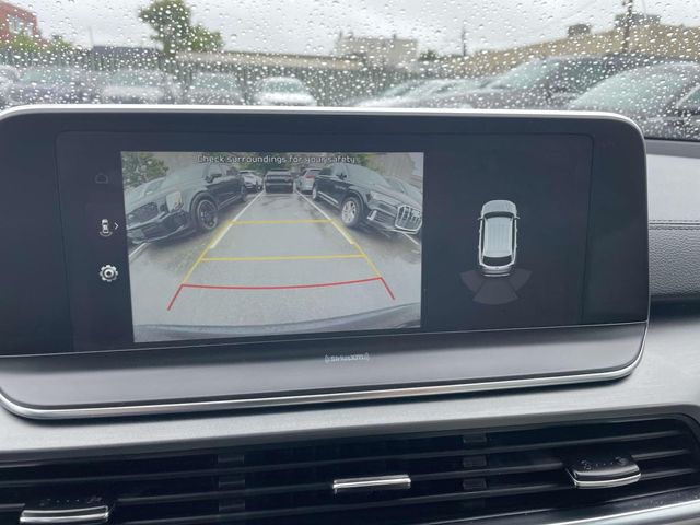 Vehicle image 24 of 42