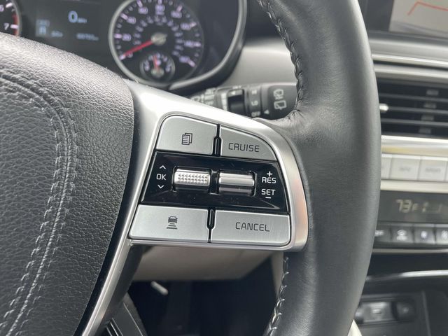Vehicle image 31 of 42