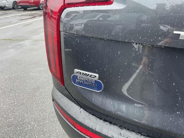 Vehicle image 10 of 42