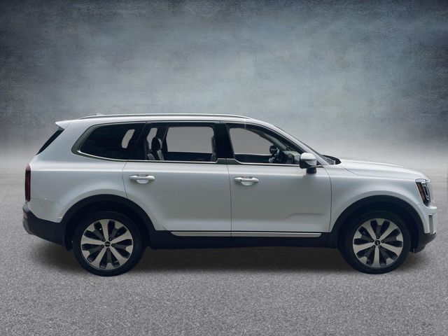 Vehicle image 4 of 35