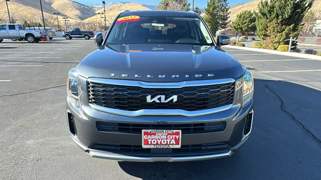 2022 Kia Telluride S Image 3 of 30